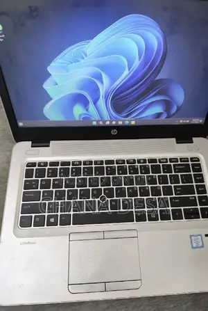 New Laptop HP EliteBook 840 8GB Intel Core i7 SSD 256GB