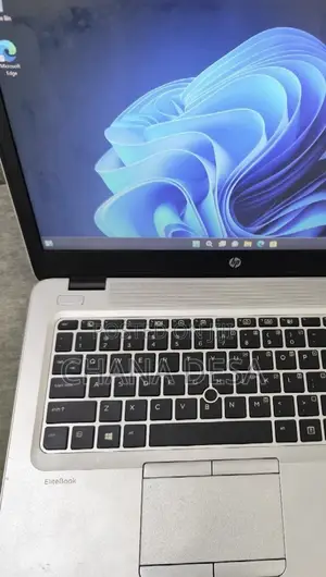 New Laptop HP EliteBook 840 8GB Intel Core i7 SSD 256GB