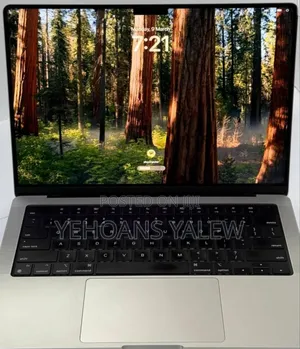New Laptop Apple MacBook Pro 2024 M3 14-inch 36GB Apple M3 Max SSD 1T