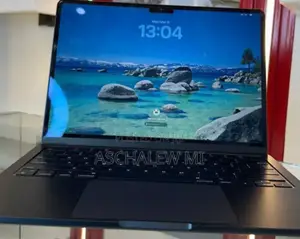 New Laptop Apple MacBook Air 2024 M3 15-inch 16GB Apple M3 SSD 512GB