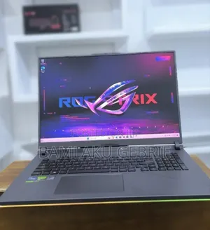 New Laptop Asus ROG Strix G17 16GB Intel Core i9 SSD 1T