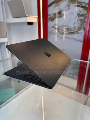 New Laptop Apple MacBook Air 2024 M3 13-inch 16GB Apple M3 SSD 512GB