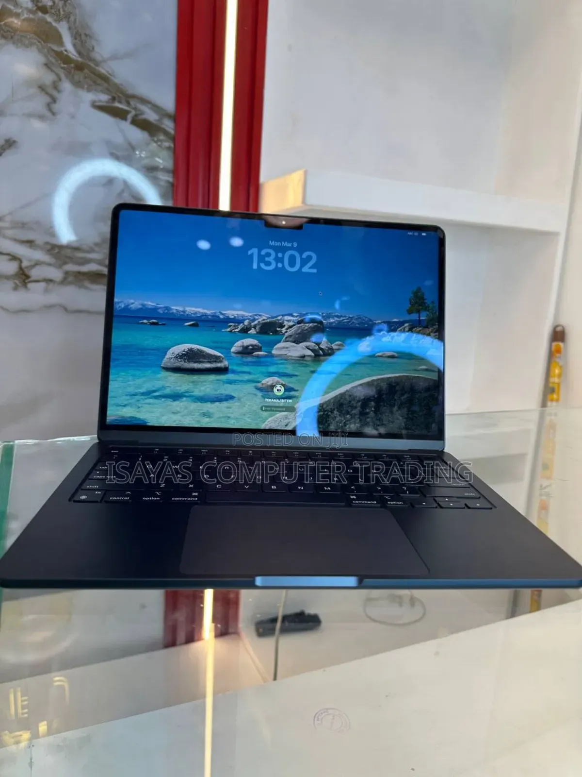 New Laptop Apple MacBook Air 2024 M3 13-inch 16GB Apple M3 SSD 512GB