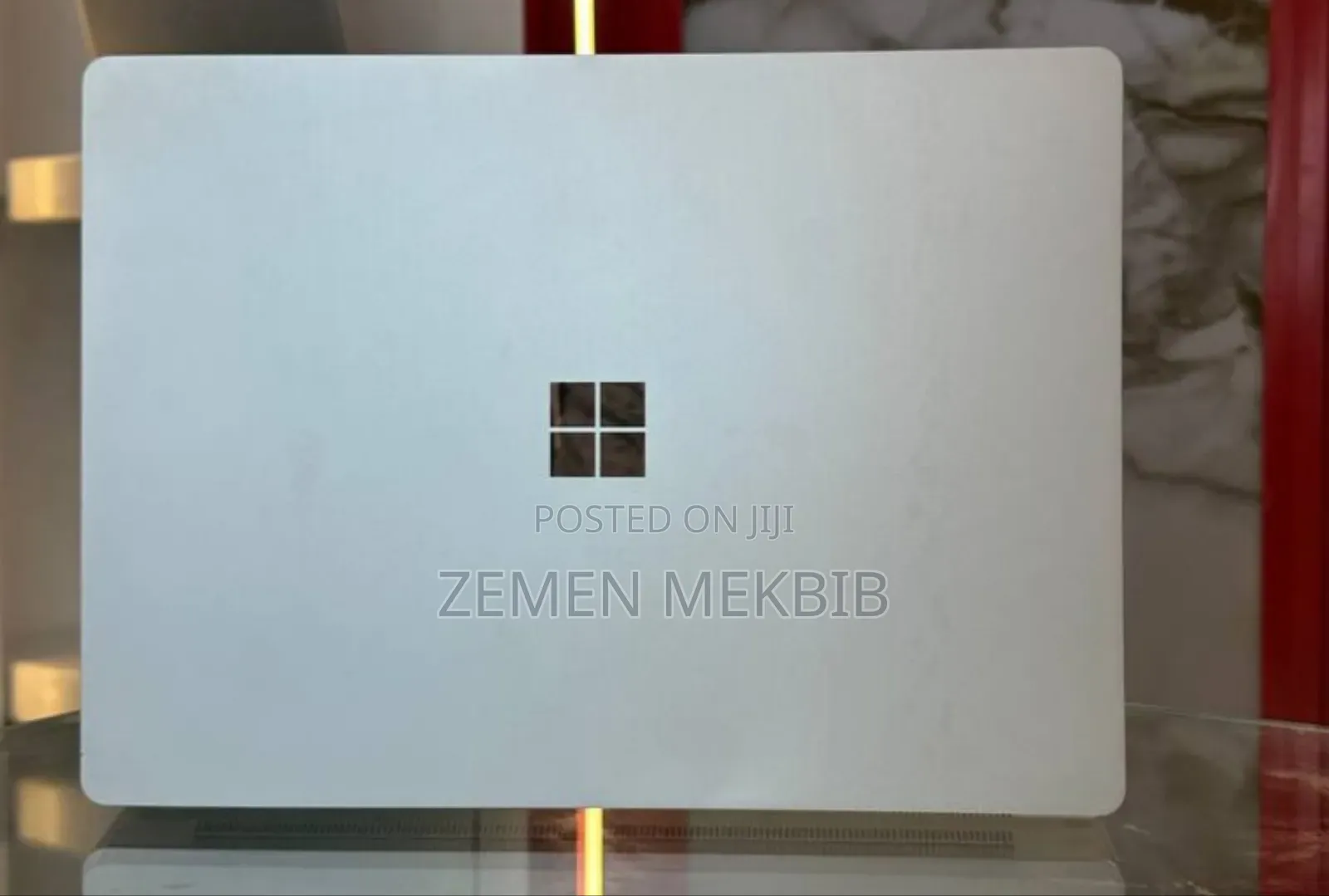 New Laptop Microsoft Surface 8GB Intel Core i5 SSD 256GB