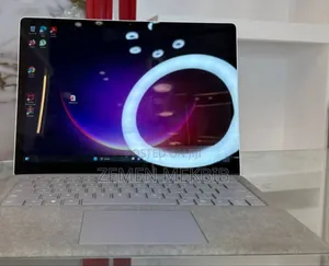 New Laptop Microsoft Surface 8GB Intel Core i5 SSD 256GB