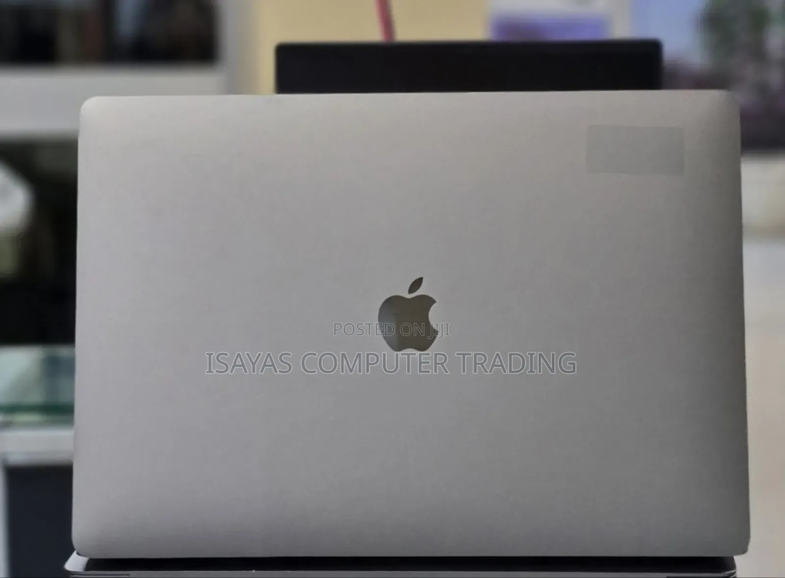 New Laptop Apple MacBook Pro 2017 16GB Intel Core i7 SSD 512GB