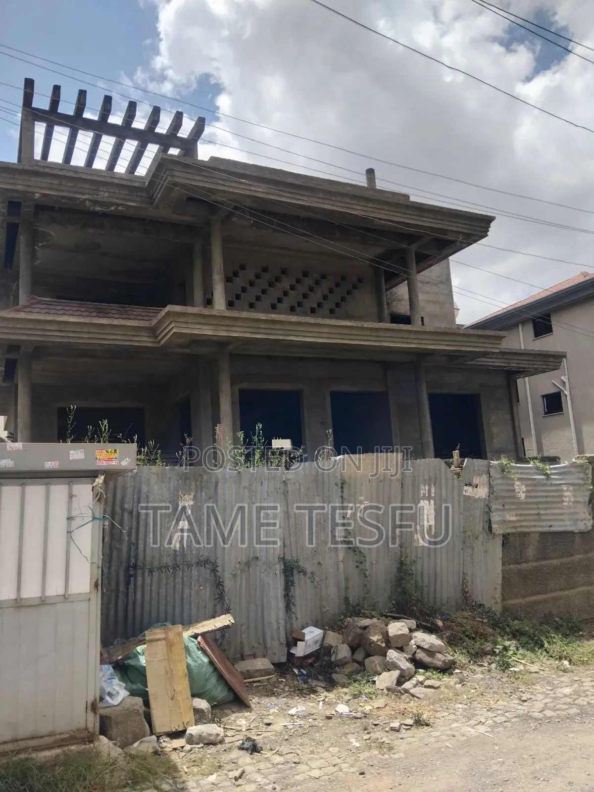 6bdrm House In Cmc ኮፓዉንድ, Bole For Sale