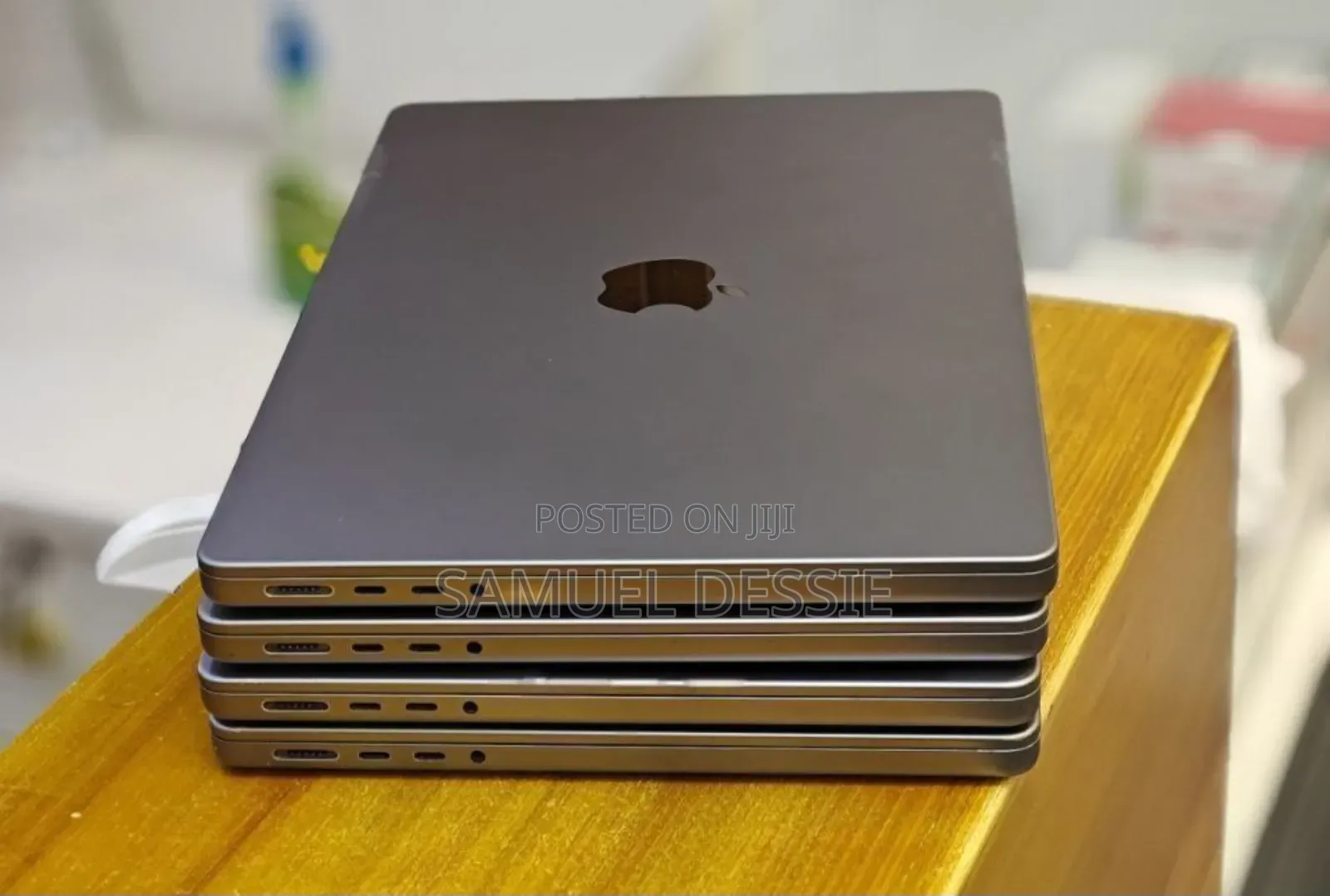 New Laptop Apple MacBook Pro 2021 M1 32GB Apple M1 SSD 512GB
