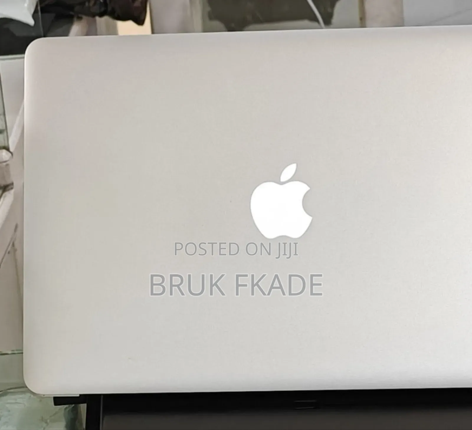 New Laptop Apple MacBook Air 2017 8GB Intel Core i7 SSD 512GB