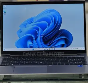 New Laptop HP ZBook 15 16GB Intel Core i7 SSD 512GB