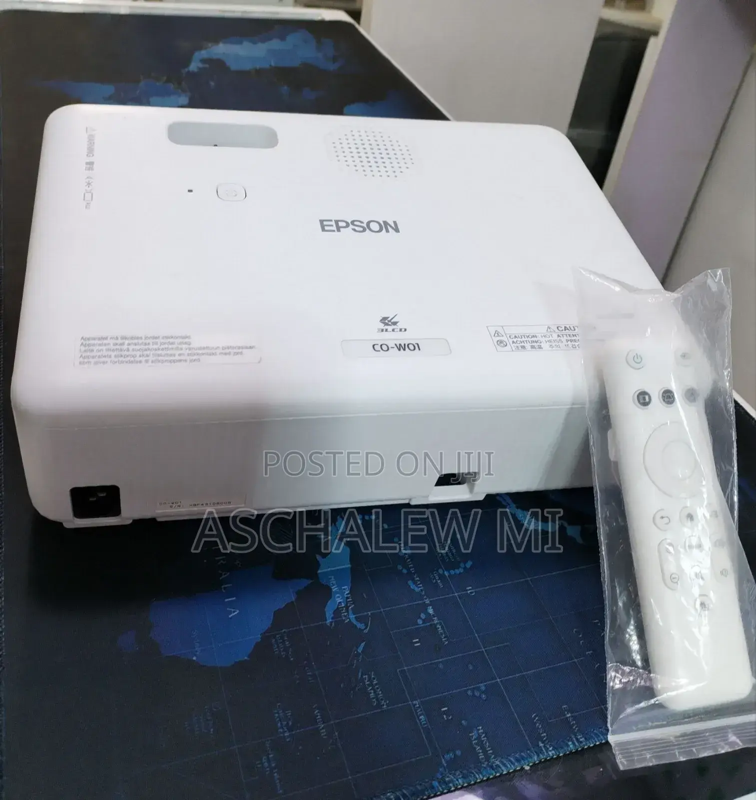Brand New Epson Projector Model: Eb-E10 With Cartoon With