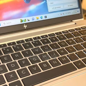 New Laptop HP EliteBook 830 G8 16GB Intel Core i5 SSD 512GB