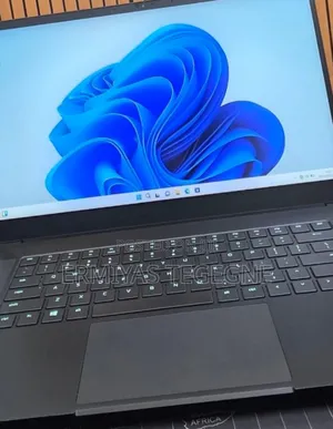New Laptop Asus ROG Strix G15 16GB Intel Core i5 SSD 512GB