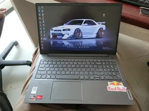 Laptop Lenovo V15 24GB AMD Ryzen 7 SSD 1T