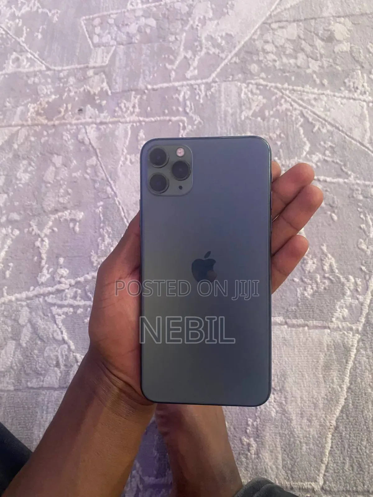 New Apple iPhone 11 Pro Max 64 GB Gray