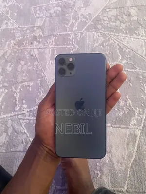 New Apple iPhone 11 Pro Max 64 GB Gray