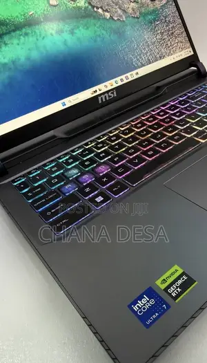 New Laptop MSI Vector 16 HX AI A2XWIG 32GB Intel Core Ultra 7 SSD 512GB