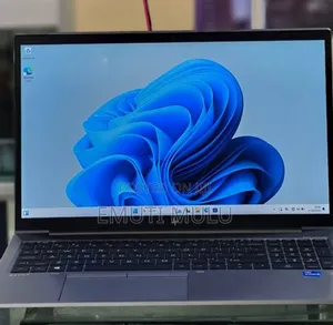New Laptop HP ZBook Power G7 16GB Intel Core i7 SSD 512GB