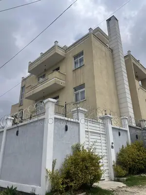6bdrm House in Yeka for sale