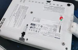 Brand New Epson Projector Model: Co-W01 With Bag