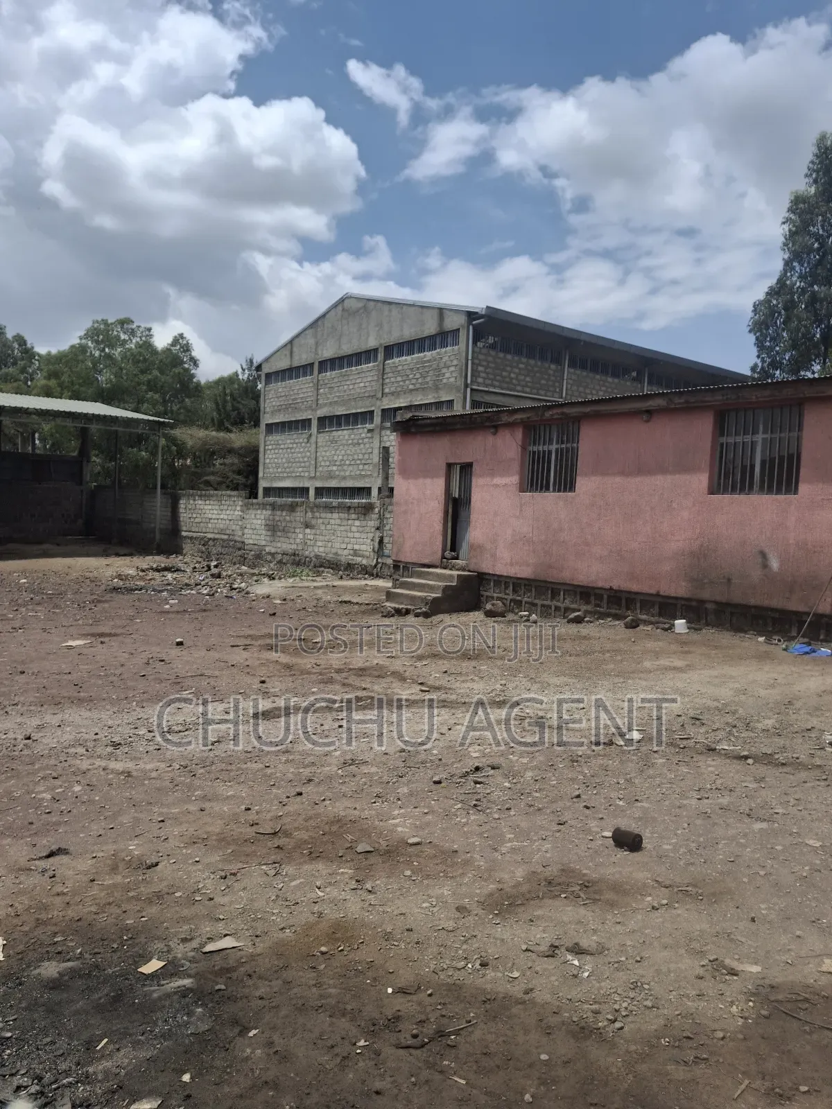 ጋራዥ ቦታ ኪራይ Rent for Garage or Machinery Showroom