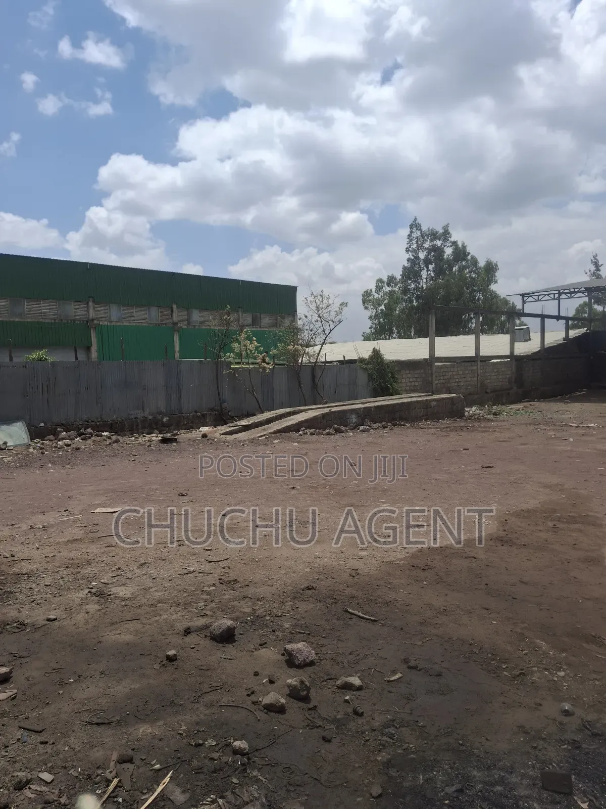 ጋራዥ ቦታ ኪራይ Rent for Garage or Machinery Showroom