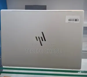New Laptop HP Pavilion 13 8GB Intel Core i7 SSD 1T
