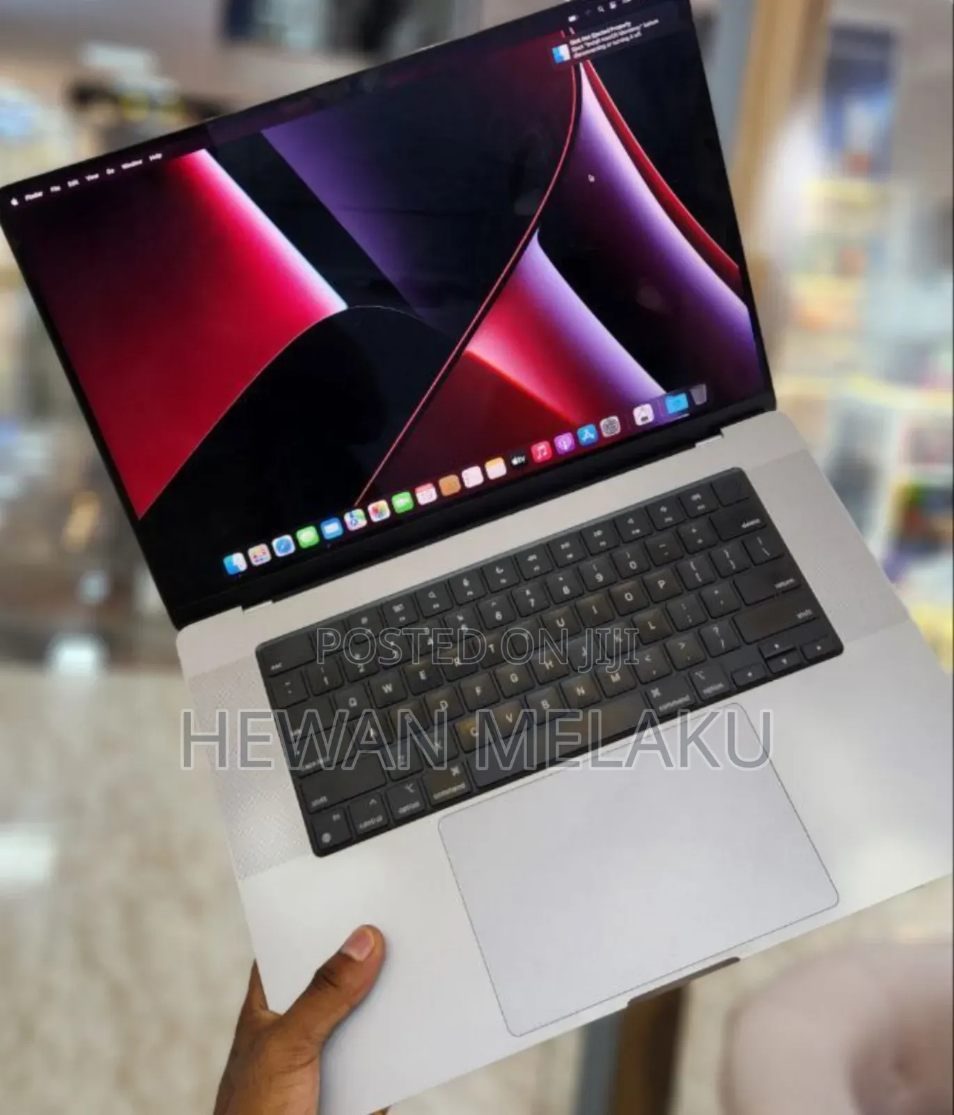 New Laptop Apple MacBook Pro M1 16GB Apple M1 Pro SSD 1T