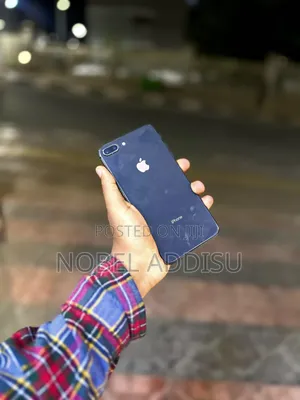 New Apple iPhone 8 Plus 64 GB Black