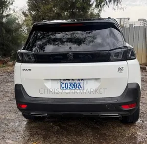 Peugeot 5008 1.2 PureTech 130 GT Line 2021 White