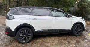 Peugeot 5008 1.2 PureTech 130 GT Line 2021 White