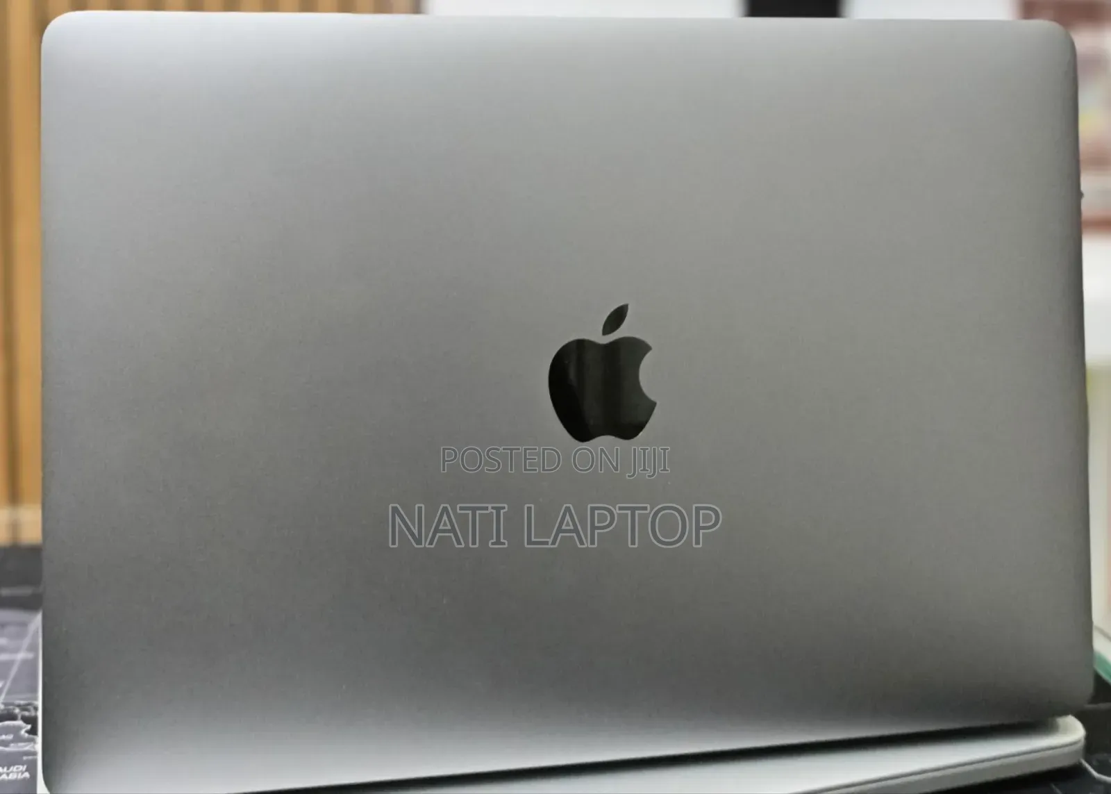 New Laptop Apple MacBook Pro 2017 8GB Intel Core i5 SSD 128GB