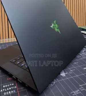 New Laptop Razer Blade Advanced 16GB Intel Core i7 SSD 512GB