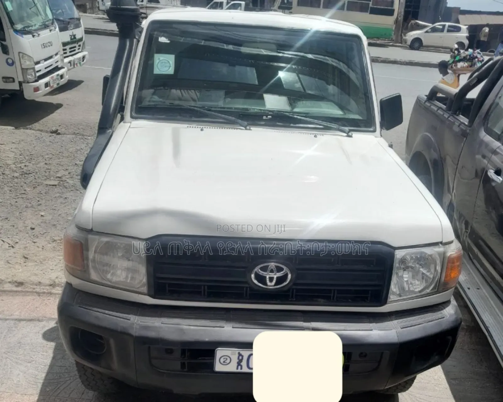 Toyota Land Cruiser 2022 White