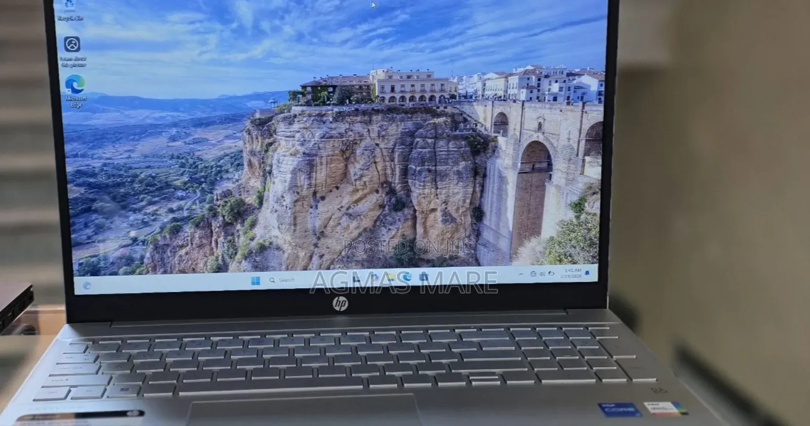 New Laptop HP Pavilion 15 8GB Intel Core i5 SSD 512GB