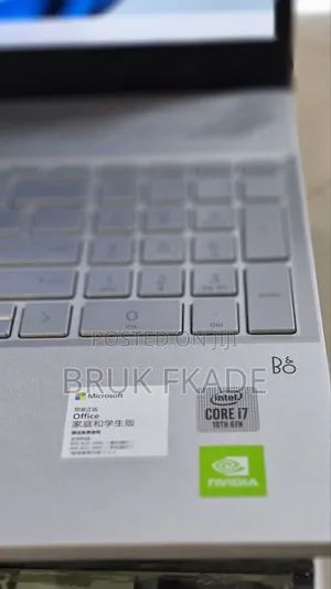 New Laptop HP Pavilion 15 16GB Intel Core i7 SSD 512GB