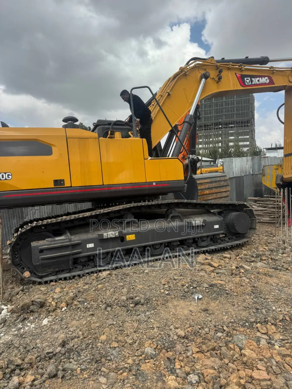 XCMG Excavator 380