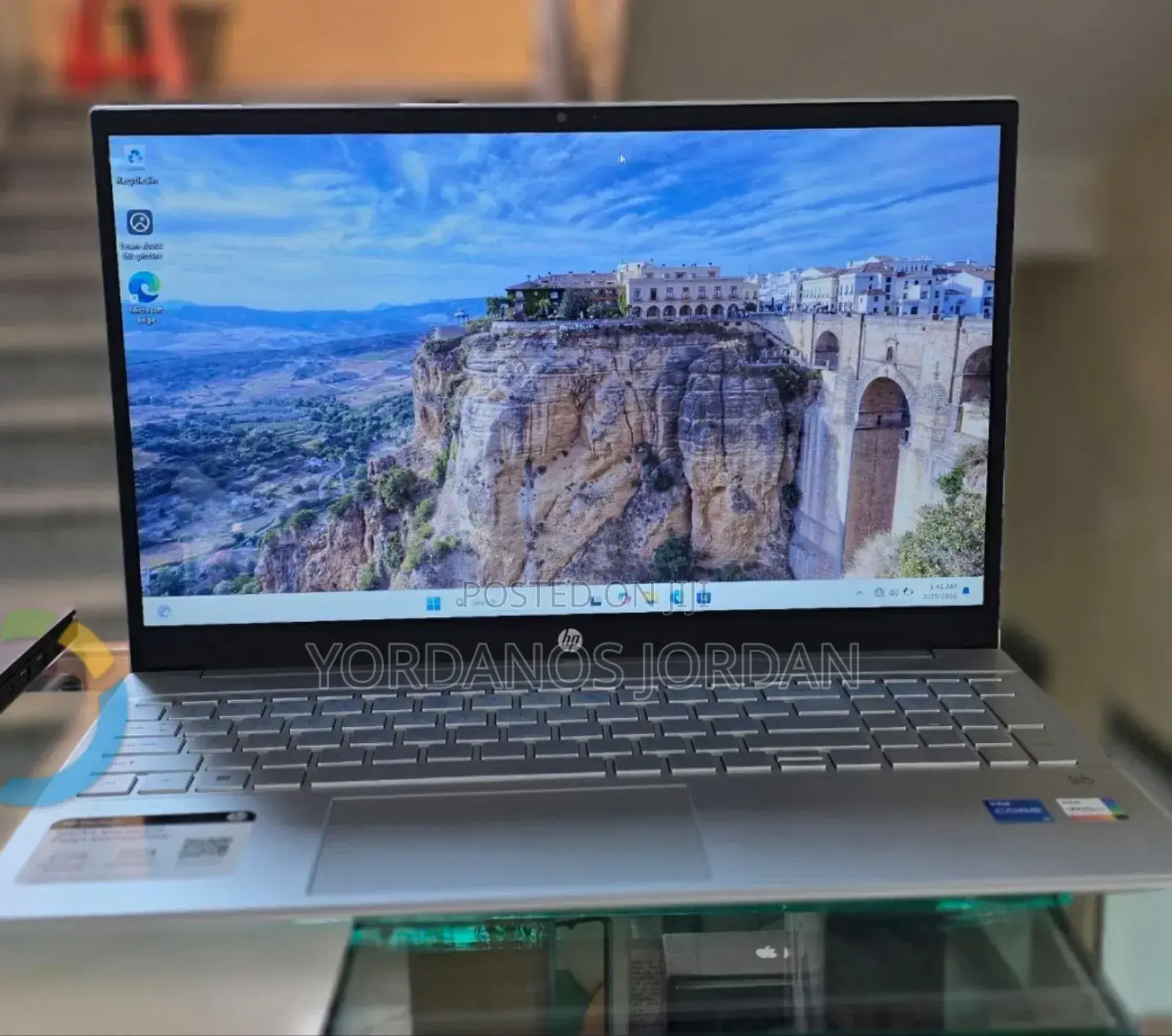 New Laptop HP Pavilion 15 8GB Intel Core i5 SSD 512GB