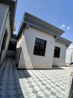 Furnished 5bdrm Villa in Yeka for sale