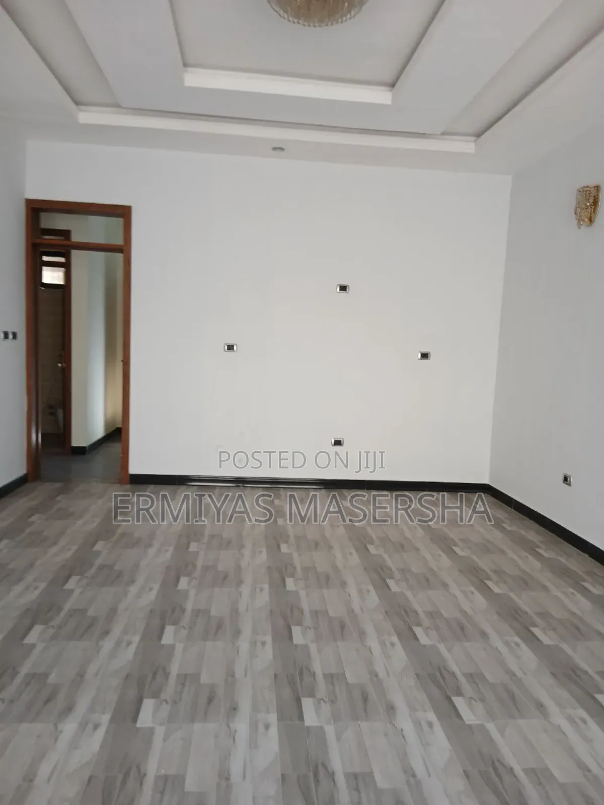 Furnished 5bdrm Villa in Yeka for sale