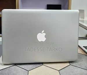 New Laptop Apple MacBook Pro 2015 4GB Intel Core i5 HDD 500GB