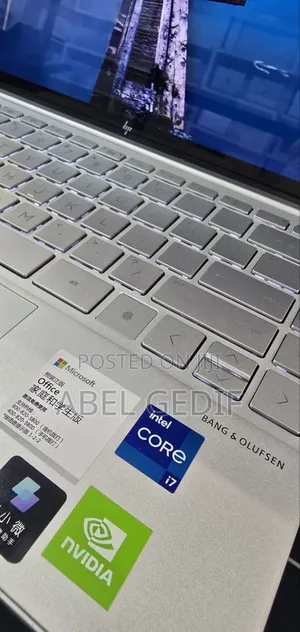 New Laptop HP Envy 14 16GB Intel Core i7 SSD 512GB