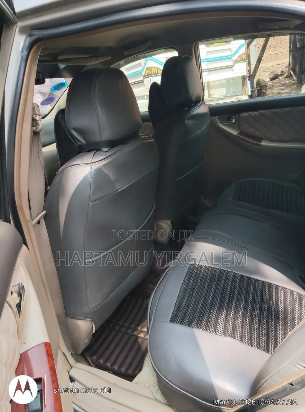 Toyota Corolla 2006 Gold