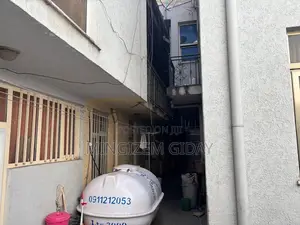 5bdrm House in Nifas Silk-Lafto for rent