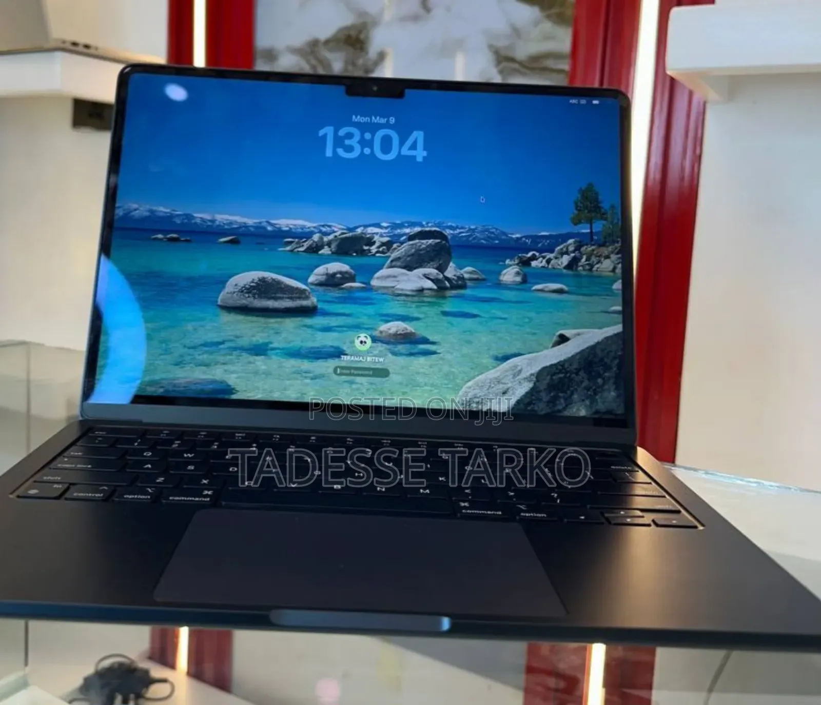 New Laptop Apple MacBook Air 2024 M3 13-inch 16GB Apple M3 SSD 512GB
