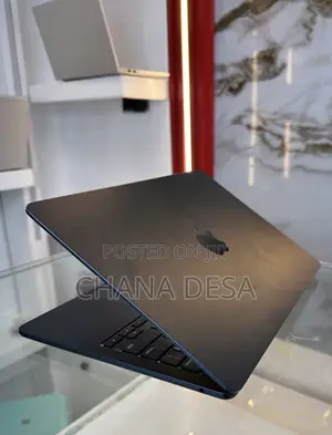 New Apple MacBook Air 2024 M3 13-inch 16GB Intel Core M3 SSD 512GB