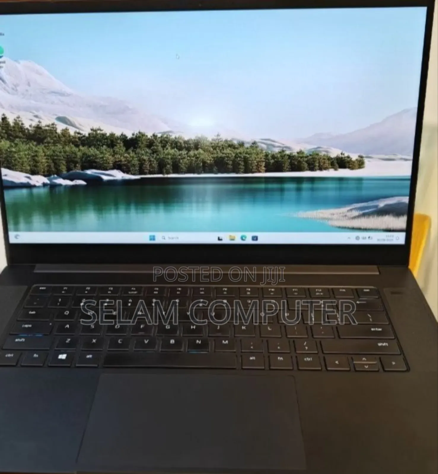 New Laptop Razer Blade 16GB Intel Core i7 SSD 512GB