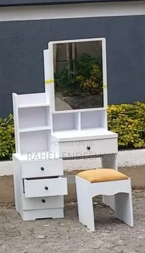 Modern Dressers