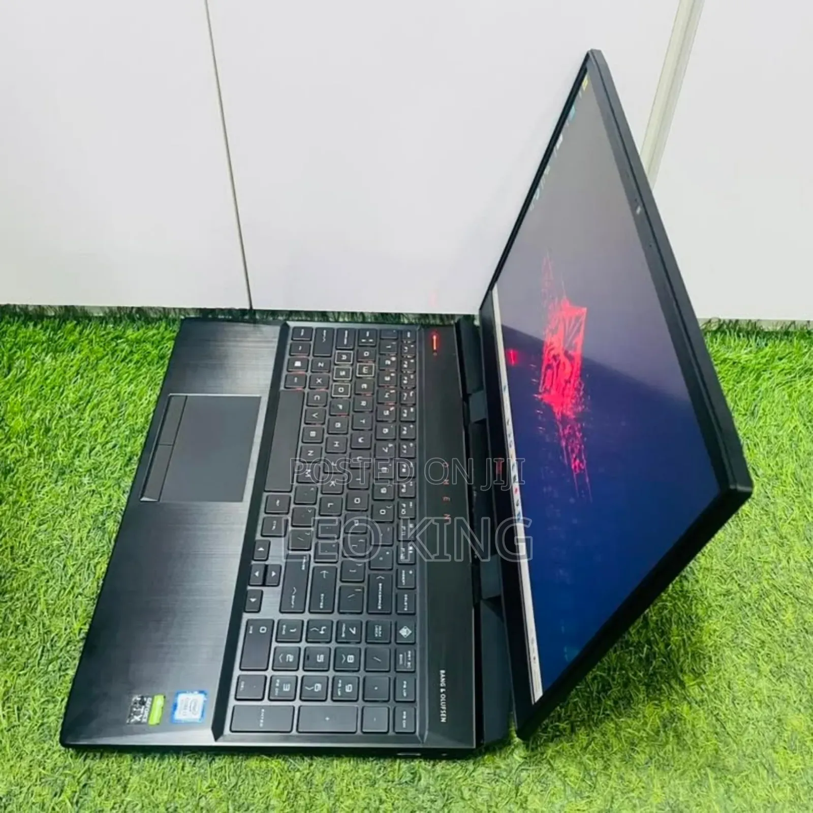 Laptop HP Omen 15-dh002nr 16GB Intel Core i7 SSD 512GB