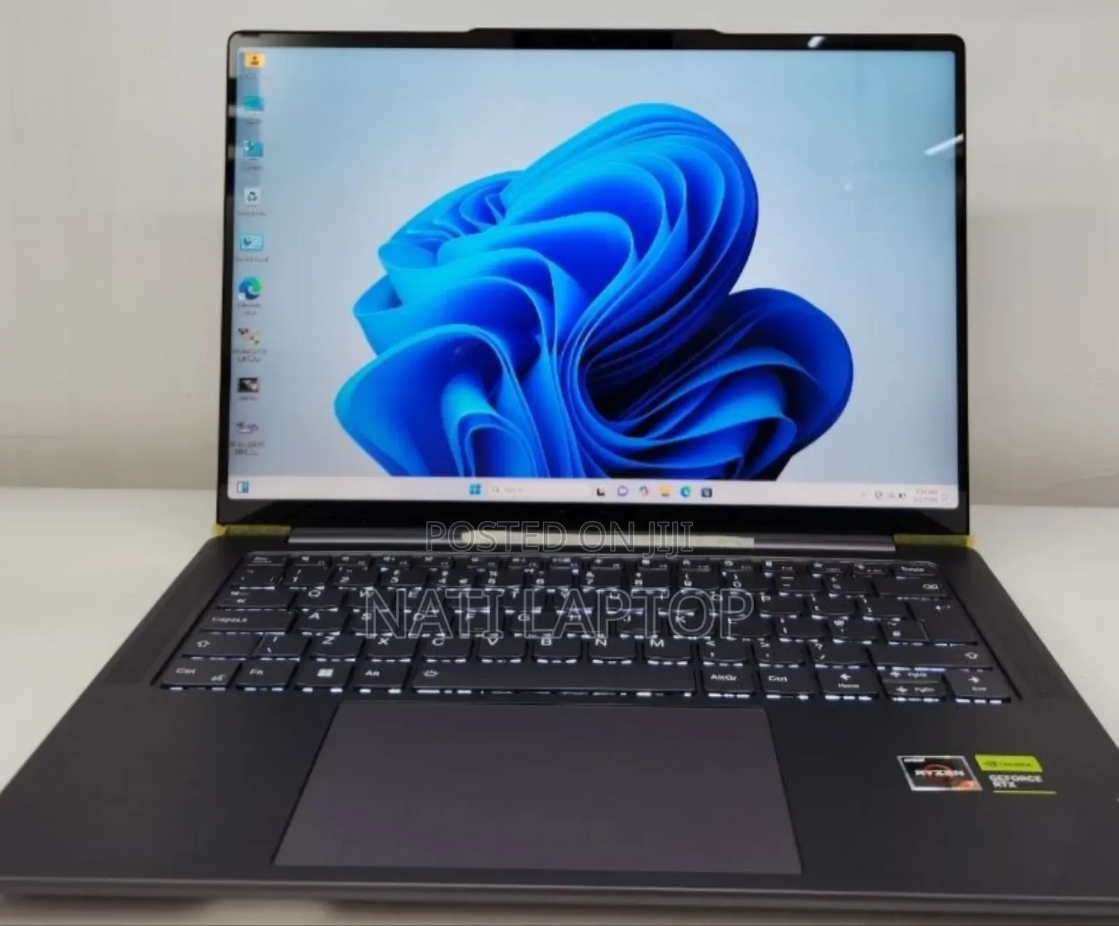New Laptop Lenovo 32GB AMD Ryzen 7 SSD 512GB